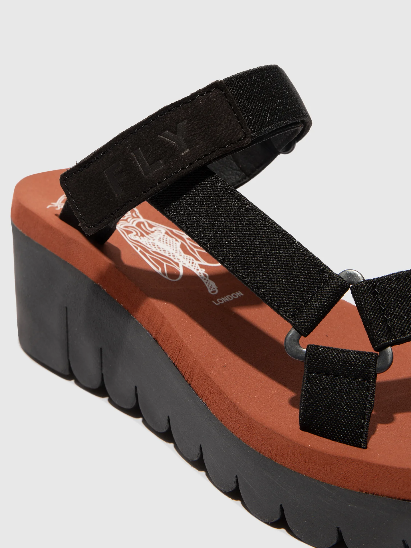 T-Strap Sandals YAKA037FLY BLACK/BLACK/BRICK - Image 4