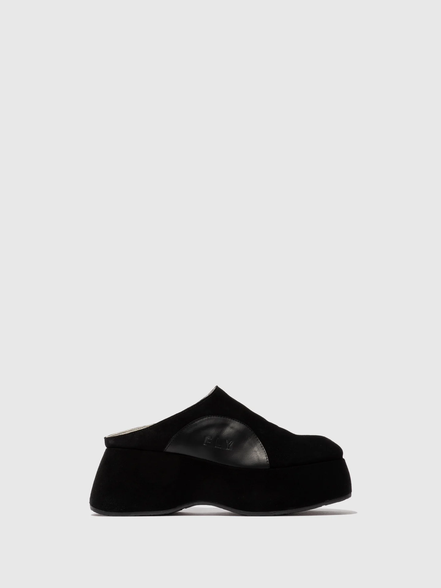 Round Toe Clogs BAWI077FLY BLACK/BLACK