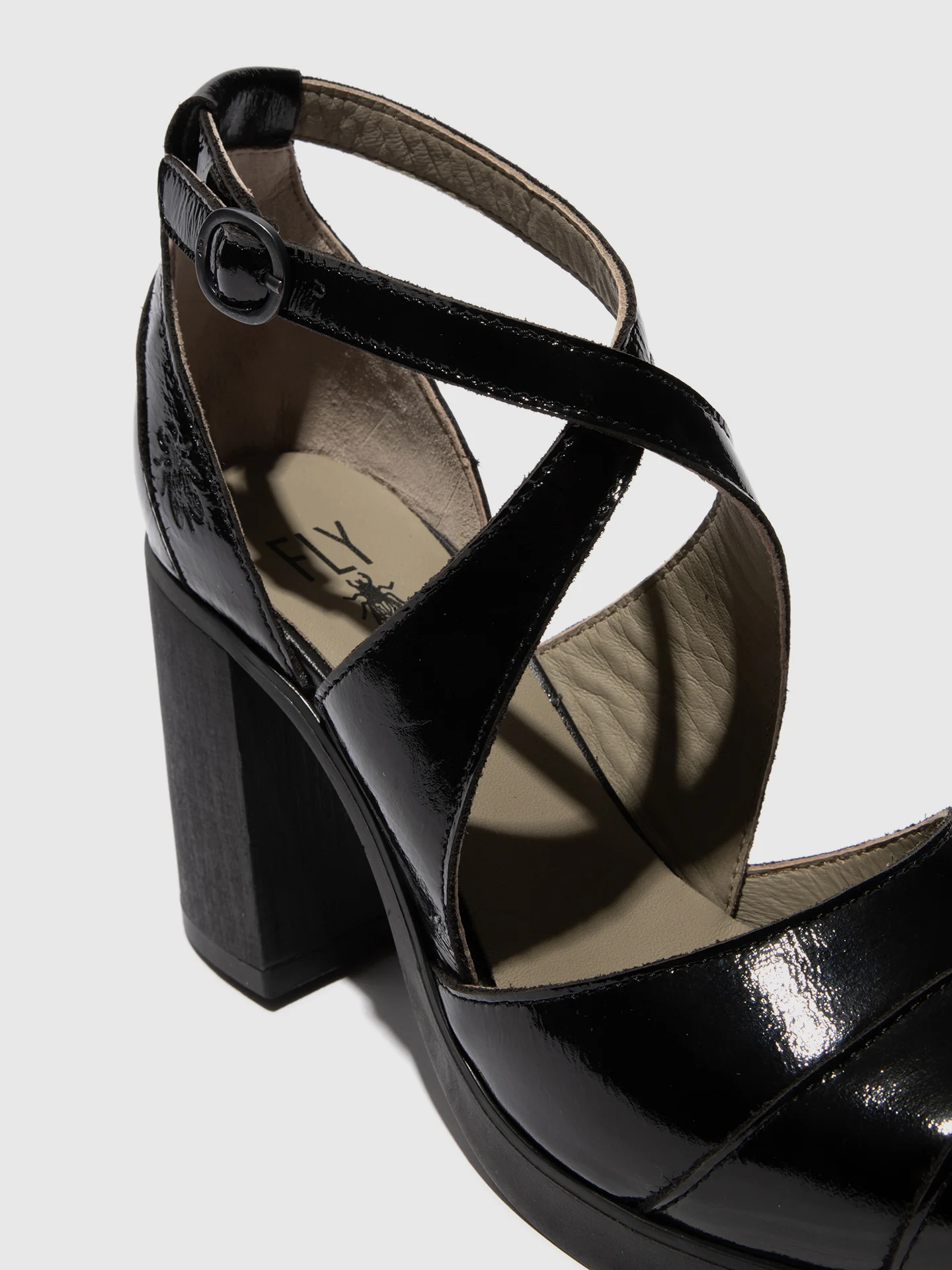 Buckle Sandals SERD333FLY BLACK - Image 4
