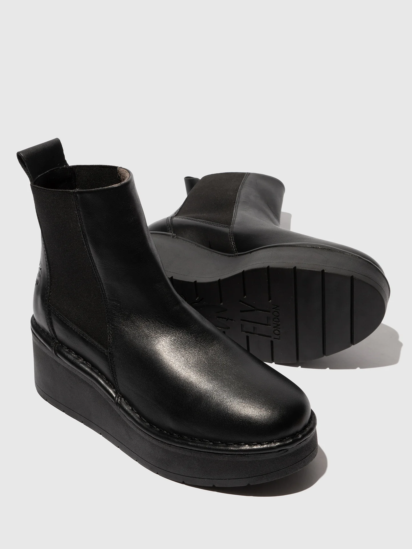 Chelsea Ankle Boots HAGU241FLY BLACK - Image 4
