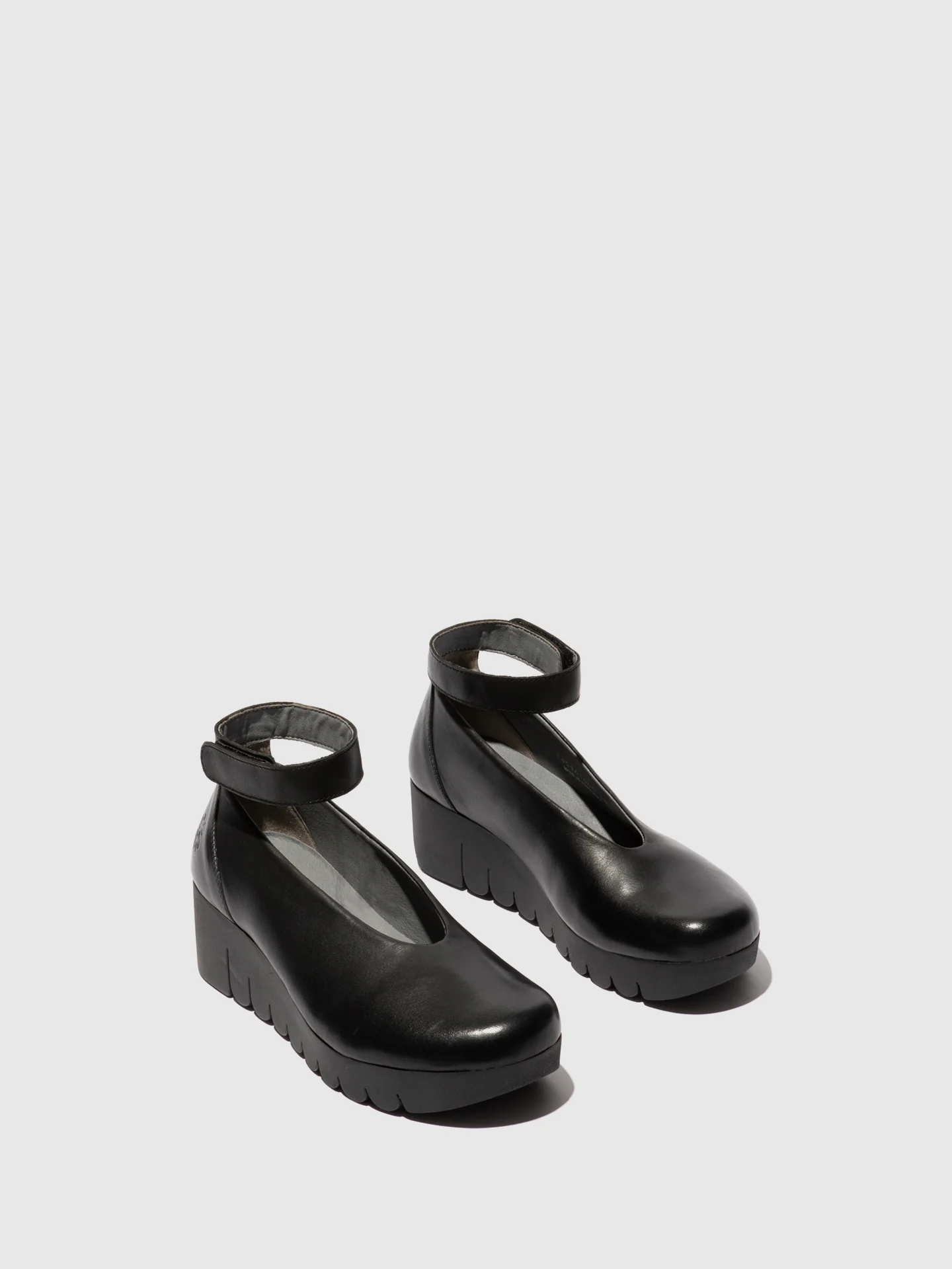 Closed Shoes VILY161FLY BLACK - Image 2
