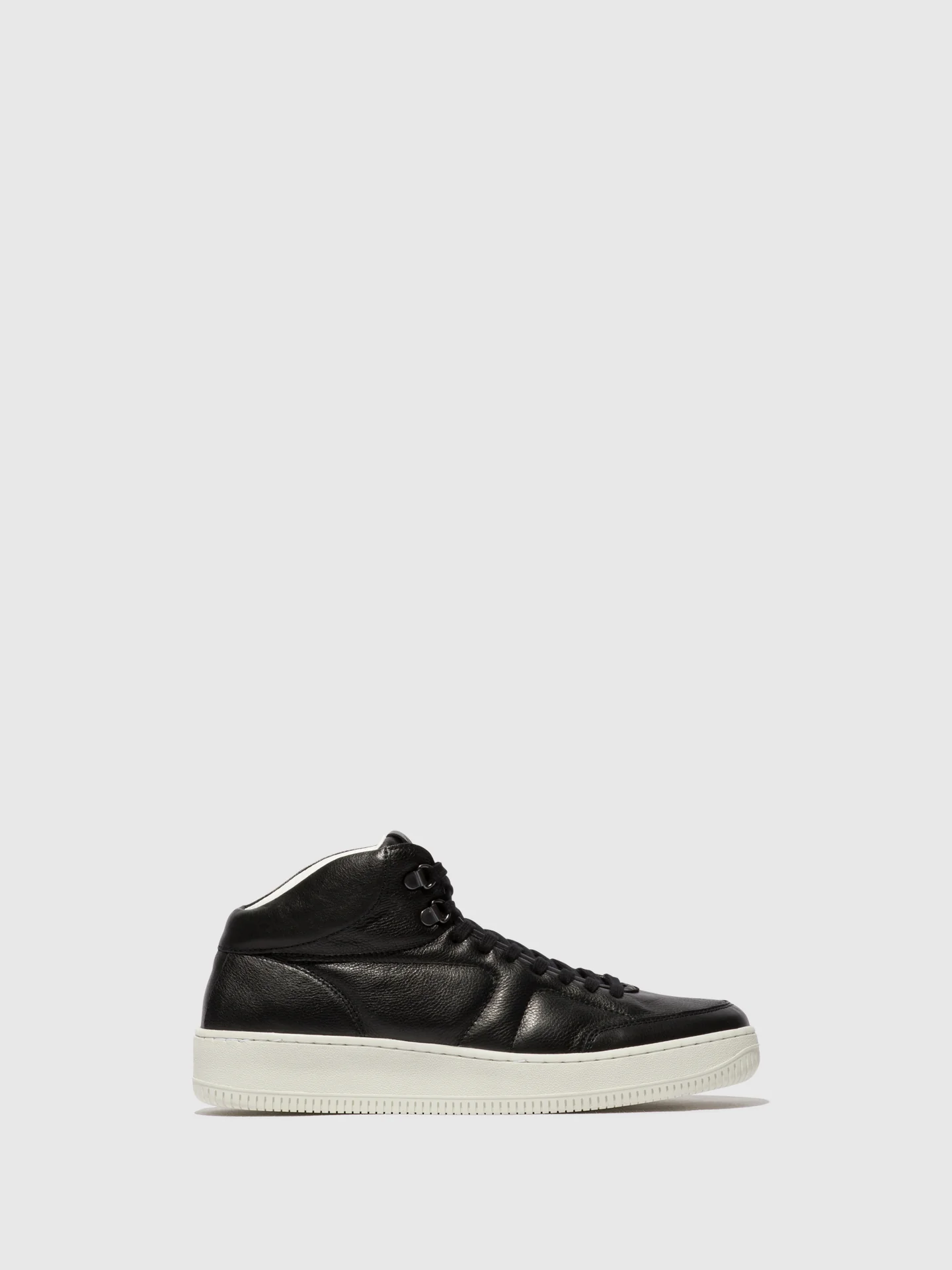 Lace-up Trainers BEAP543FLY BLACK