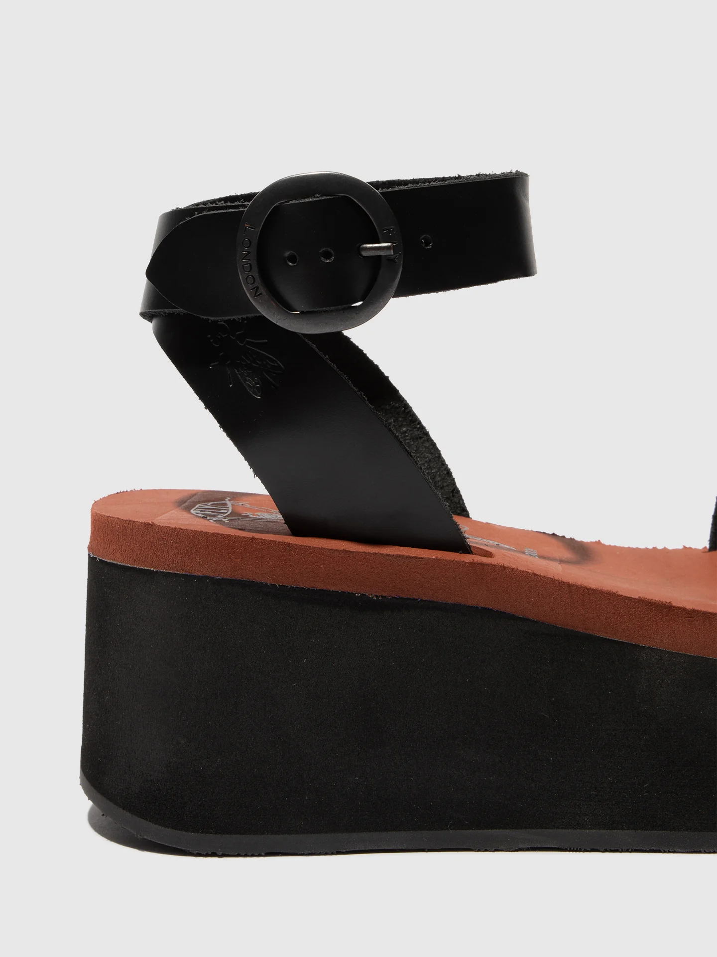 Platform Sandals CAMU034FLY BLACK - Image 4