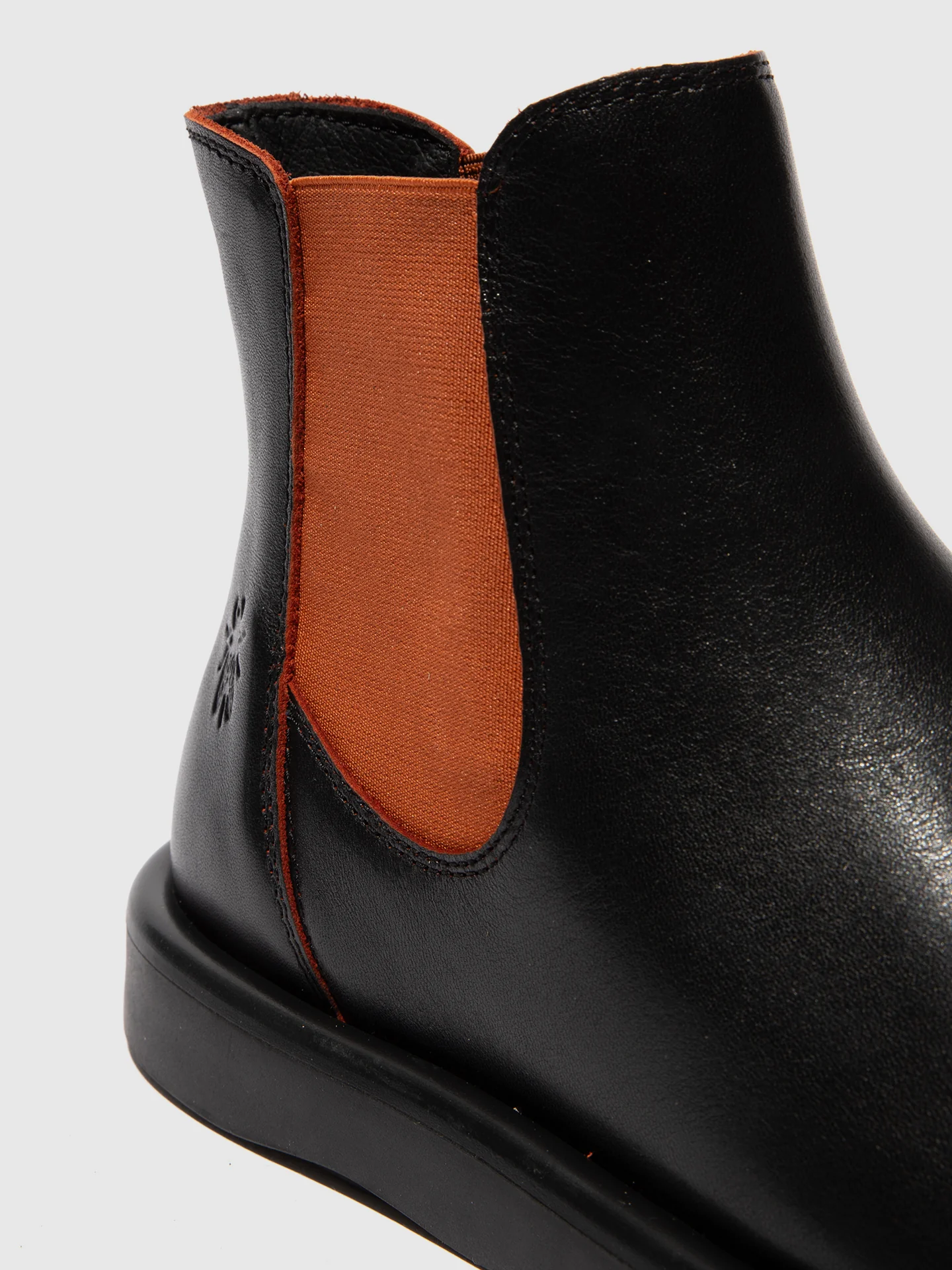 Chelsea Ankle Boots TICH099FLY BLACK/RED - Image 4