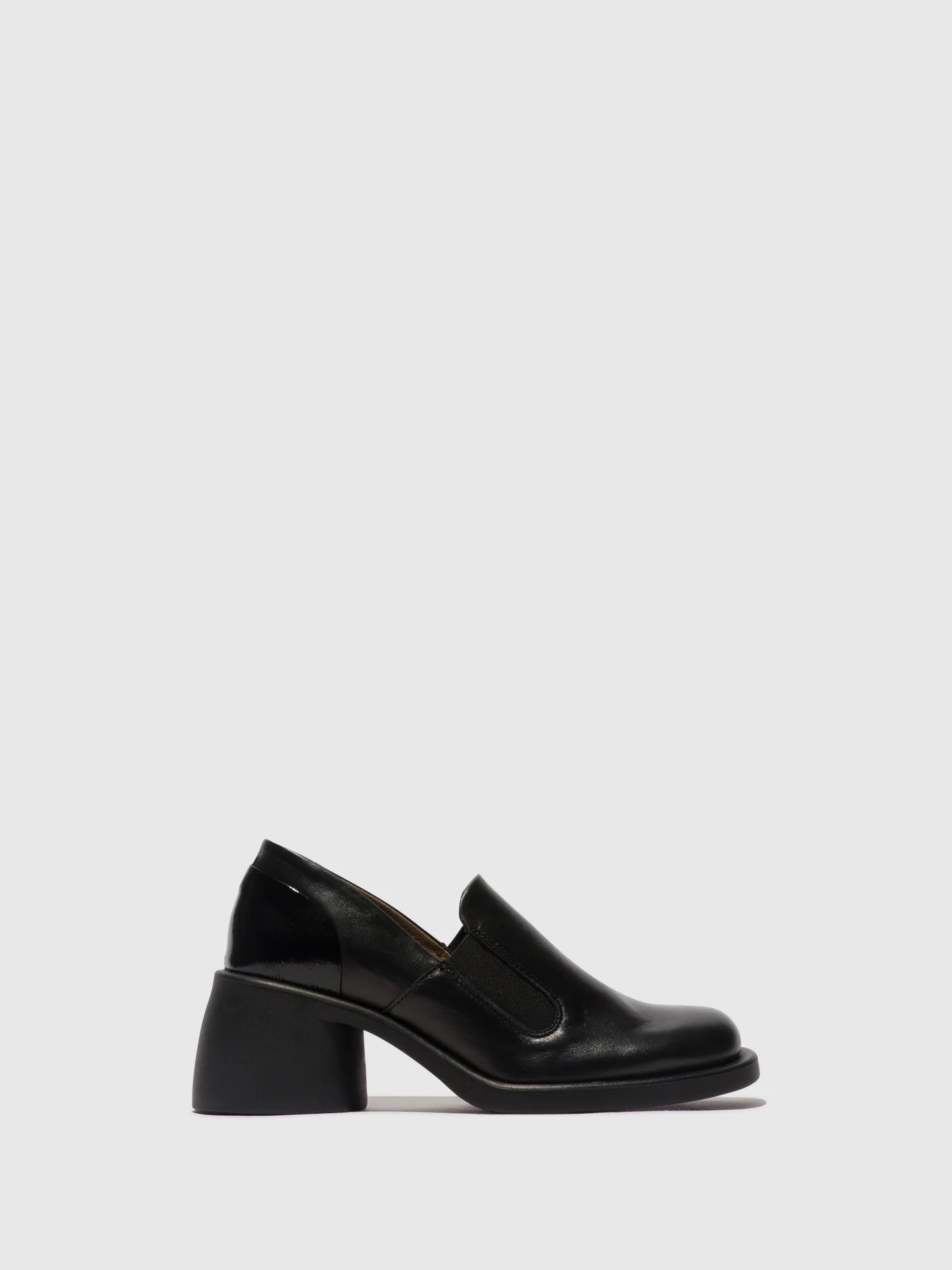 Slip-on Shoes HUCH004FLY BLACK