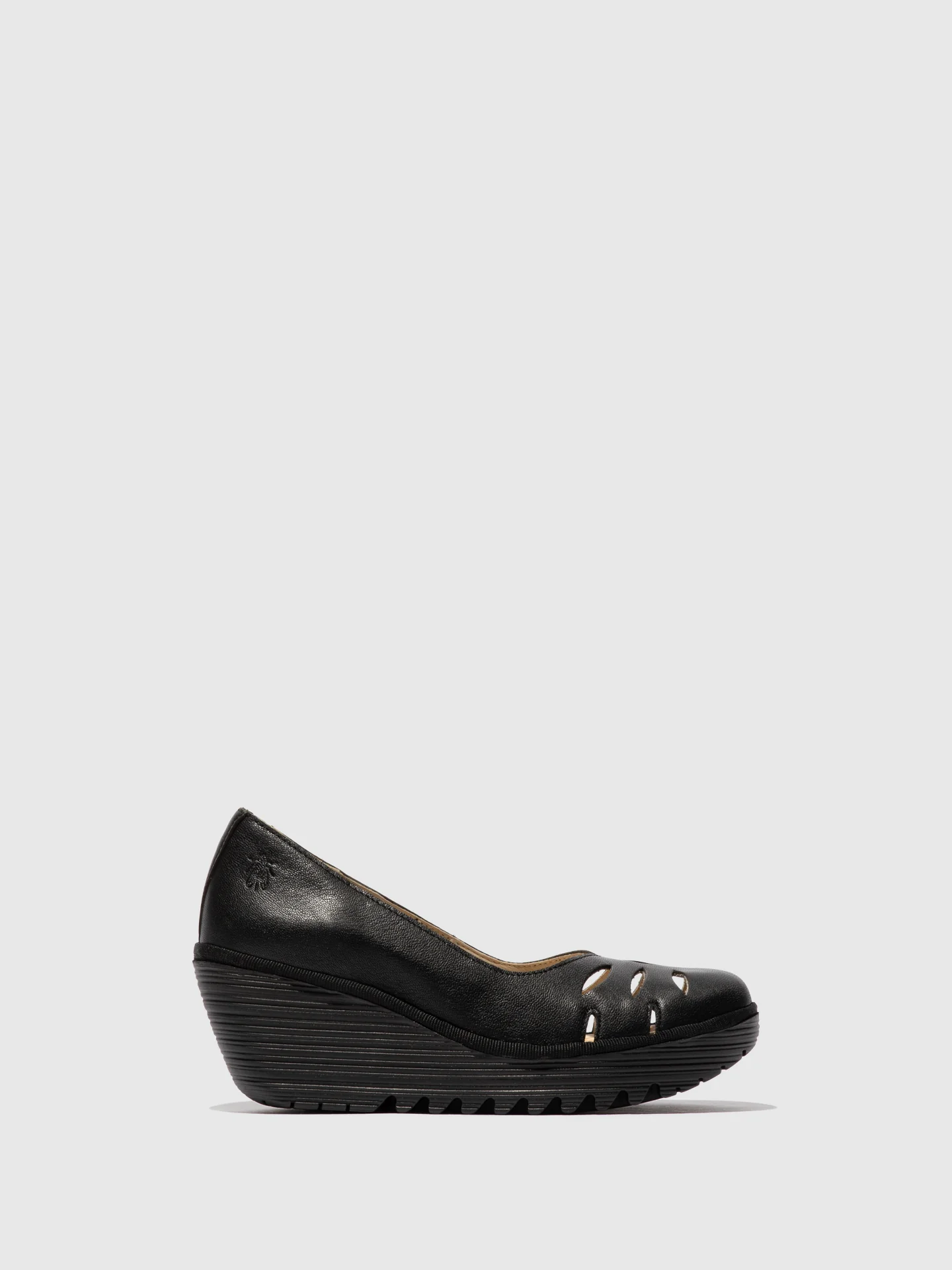 Slip-on Shoes YUBI480FLY BLACK