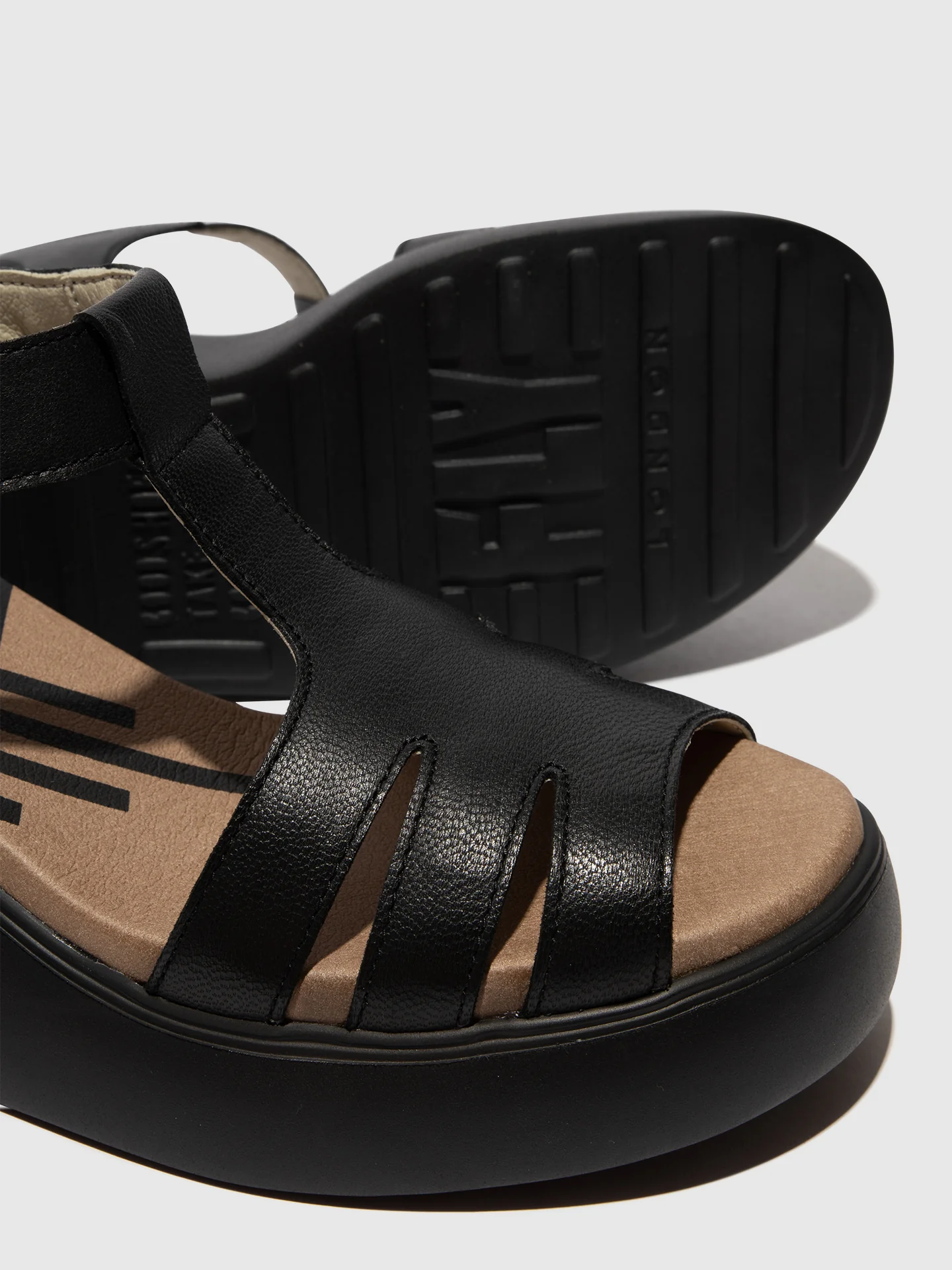 T-Strap Sandals DUMA955FLY BLACK - Image 4