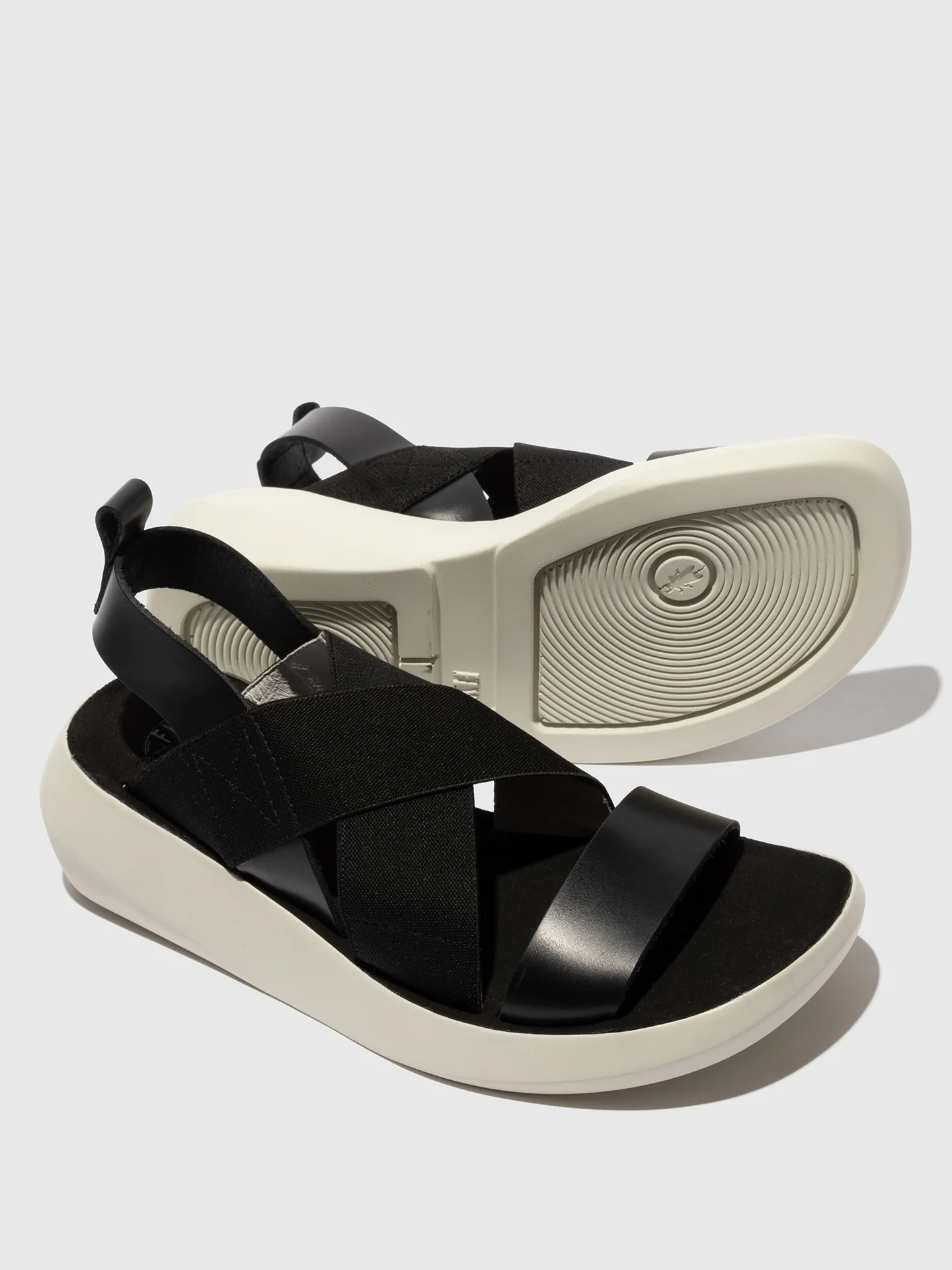 Crossover Sandals BAJI848FLY BRIDLE BLACK - Image 4