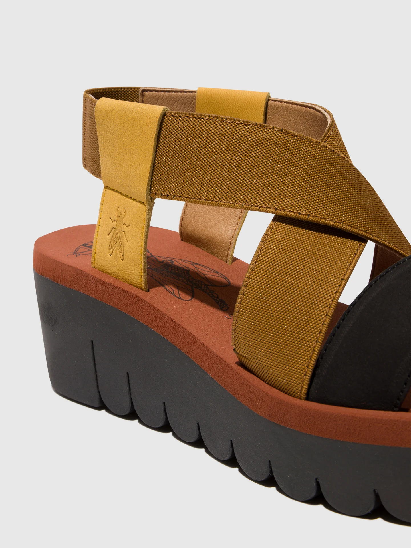 Sling-Back Sandals YABI922FLY BUMBLEBEE/CAMEL/BLACK - Image 4