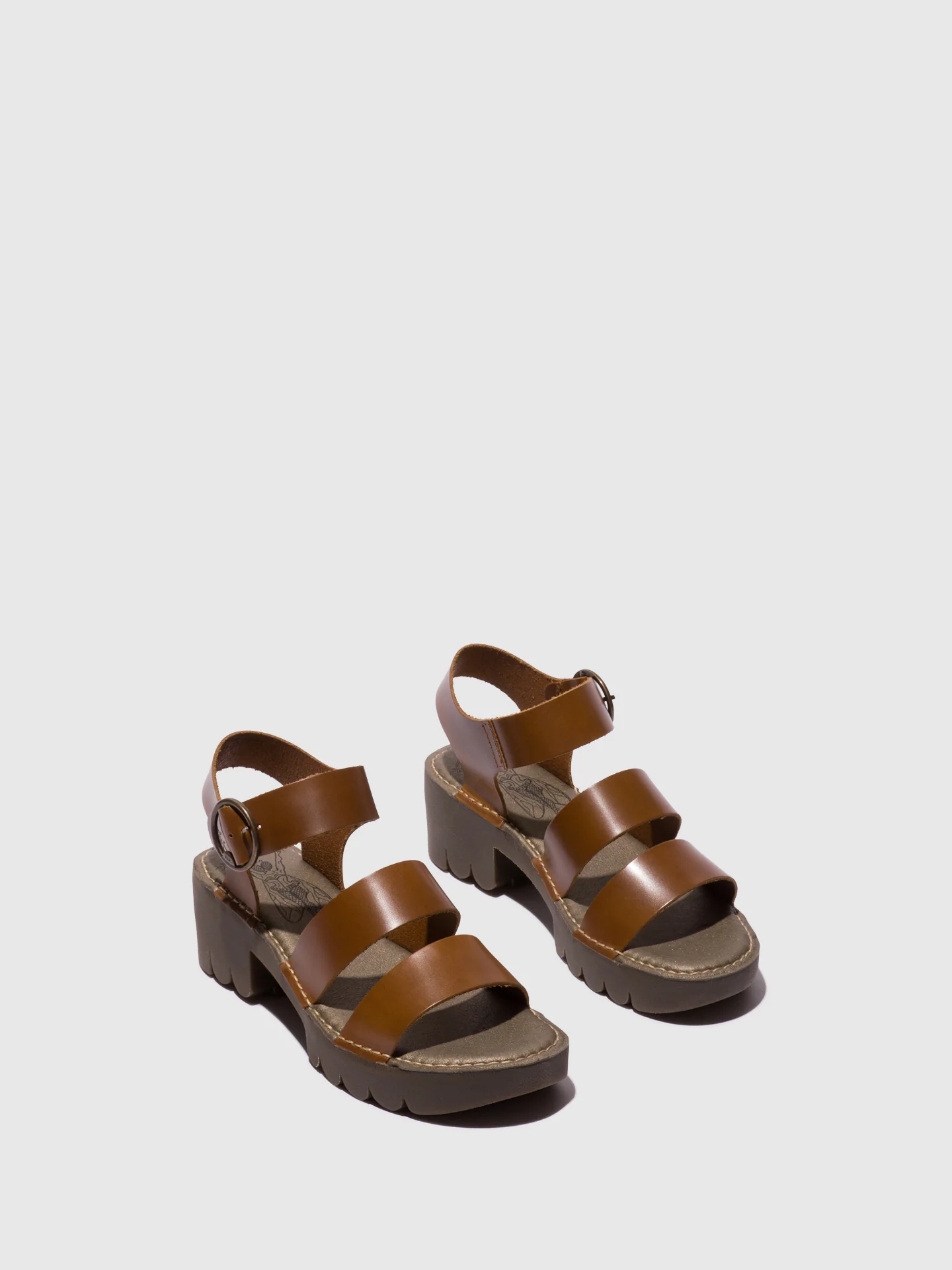 Buckle Sandals EGLY520FLY CAMEL - Image 2