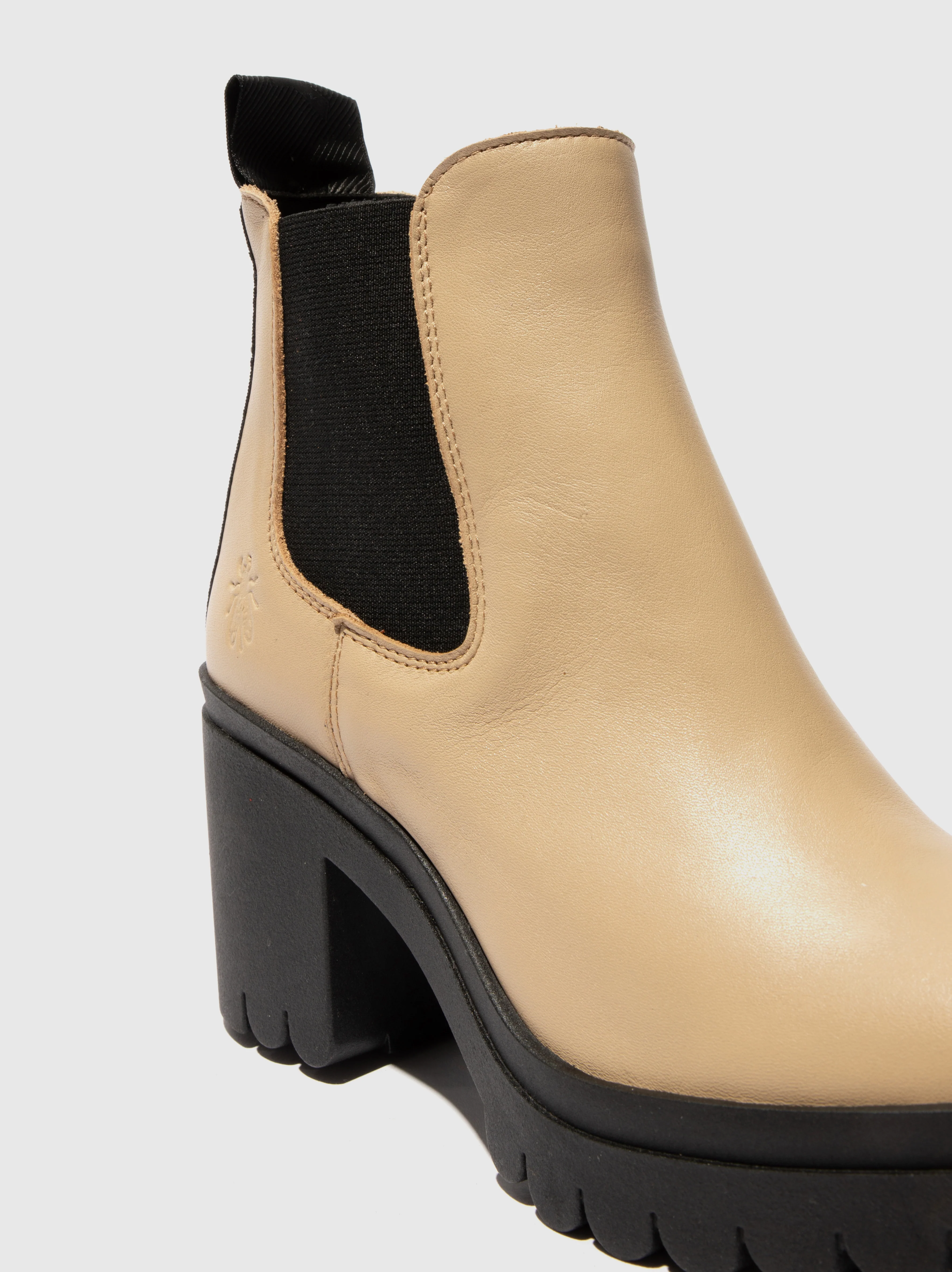 Chelsea Ankle Boots TOPE520FLY CREAM - Image 4