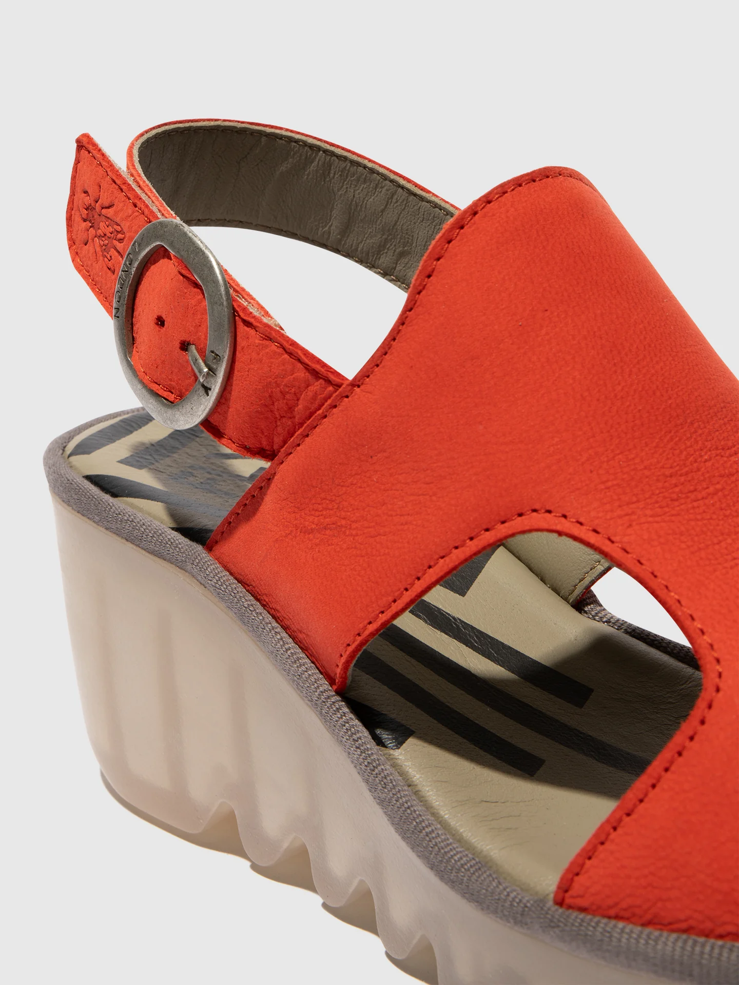 Buckle Sandals BAIF585FLY DEVIL RED - Image 4