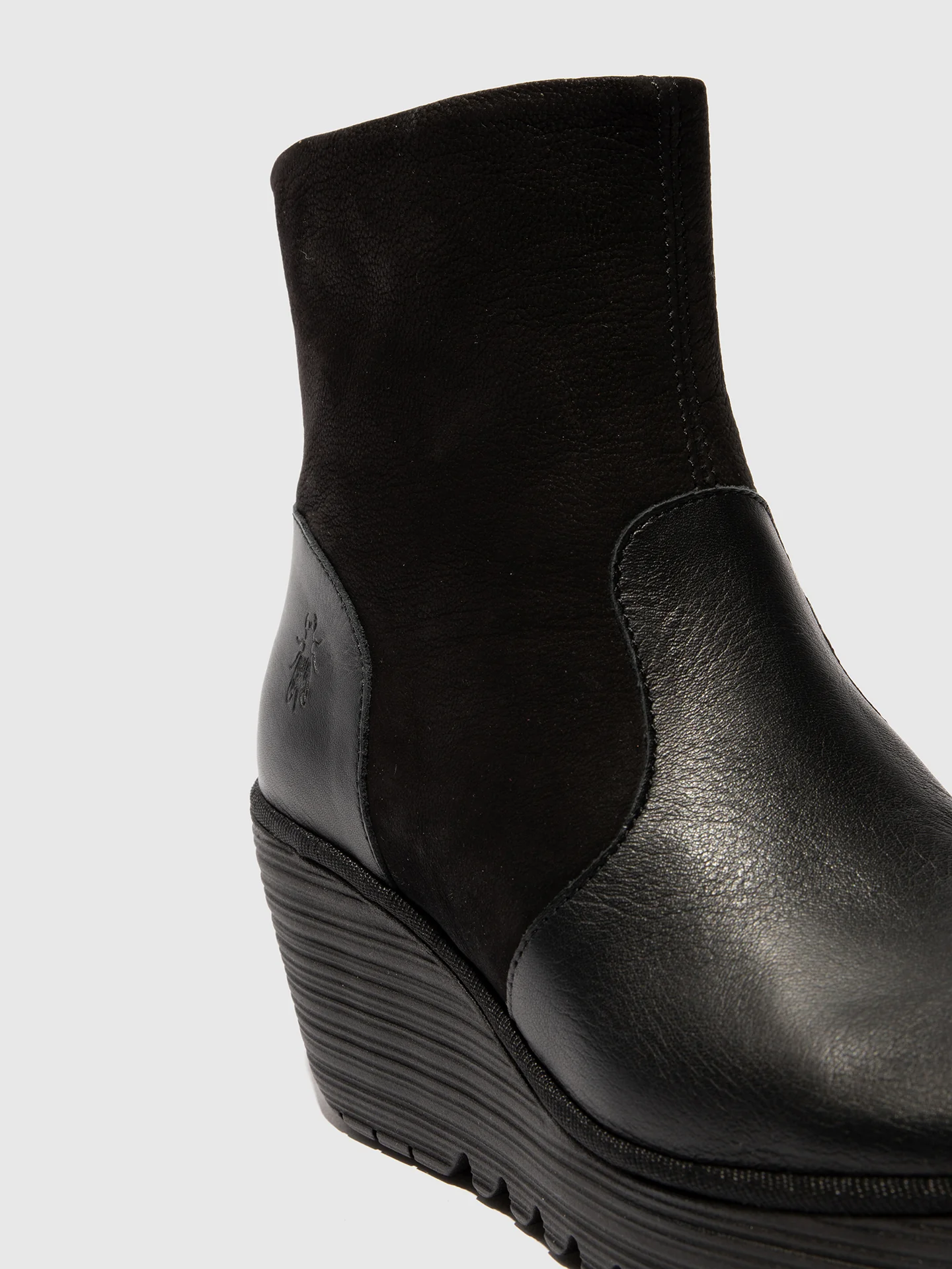 Zip Up Ankle Boots YUXI506FLY DUBLIN/CUPIDO BLACK/BLACK - Image 4