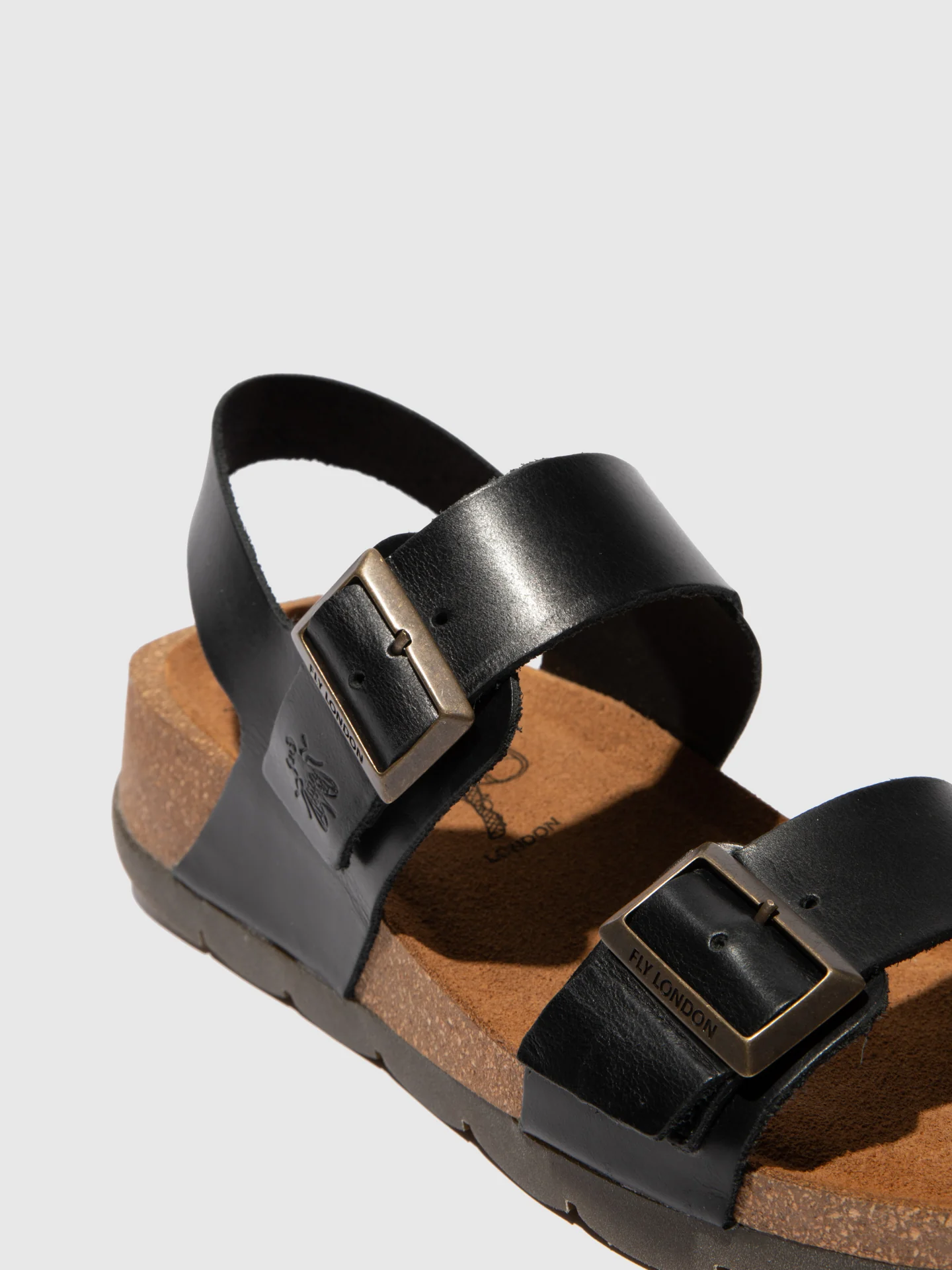 Buckle Sandals CEKE722FLY BRIDLE BLACK - Image 4