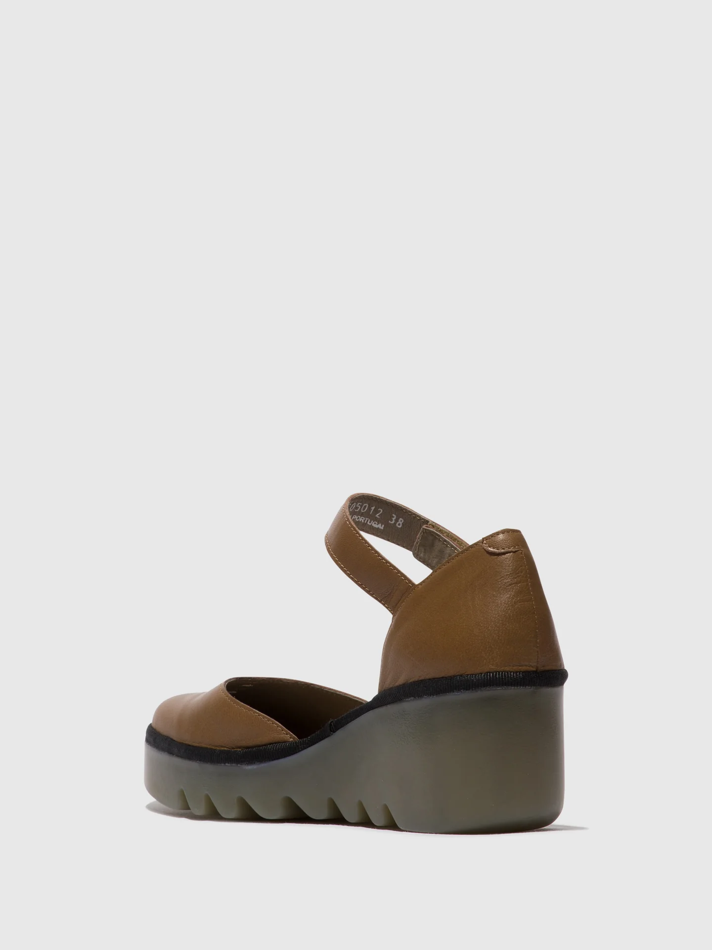 Ankle Strap Sandals BISO305FLY GROUND - Image 3