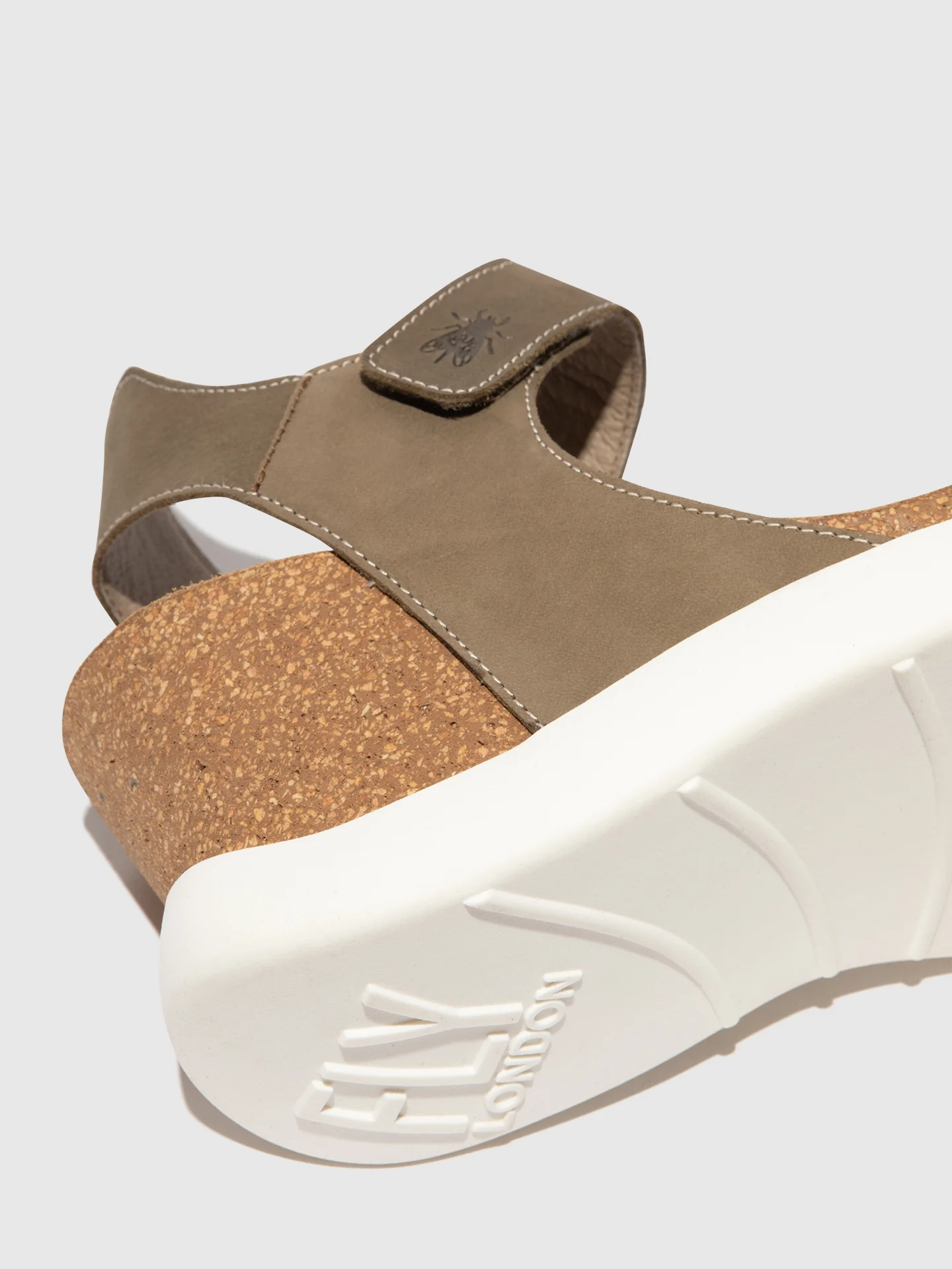 Velcro Sandals GOGO967FLY KHAKI - Image 4