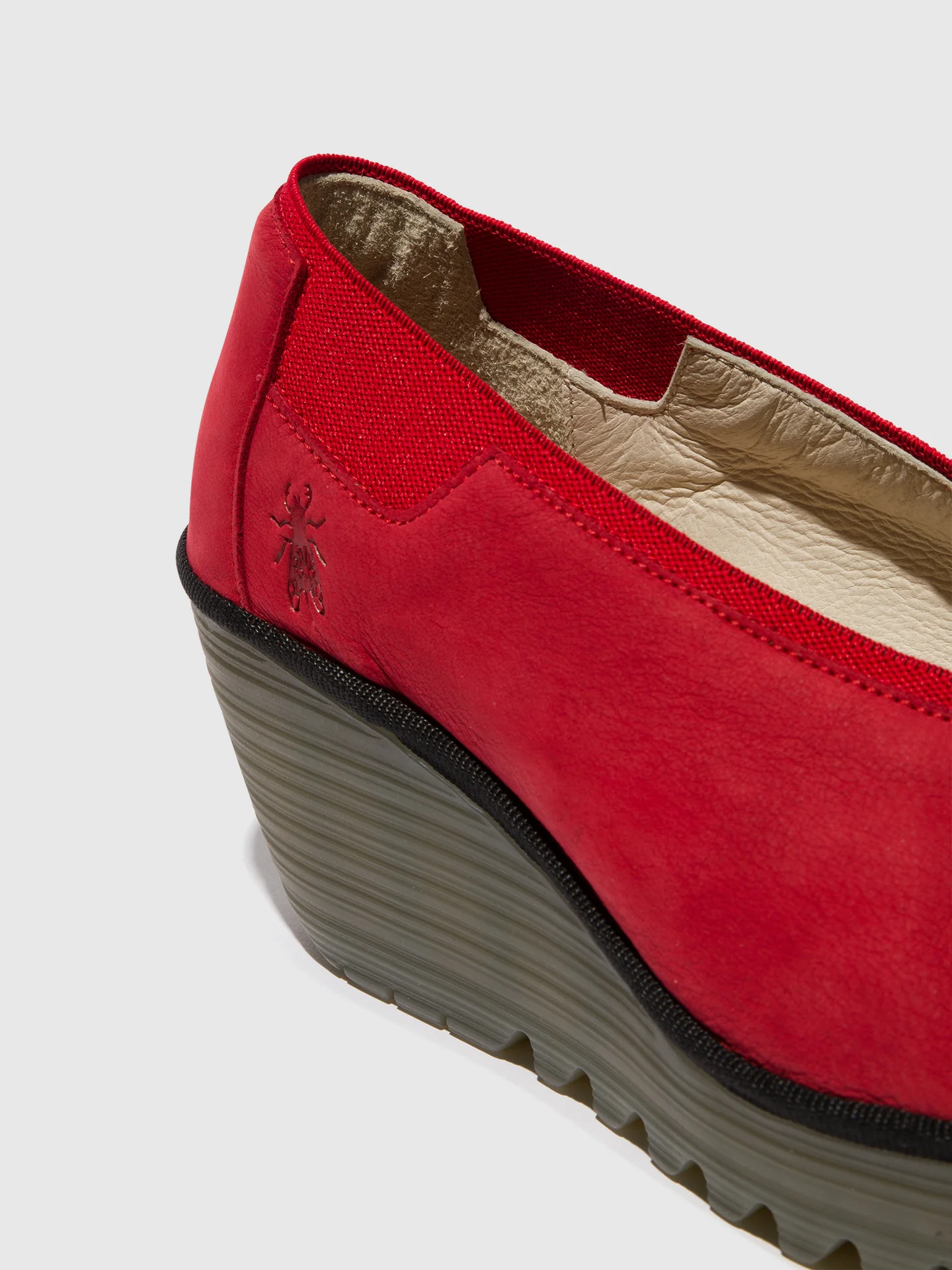 Slip-on Shoes YOZA438FLY LIPSTICK RED - Image 4