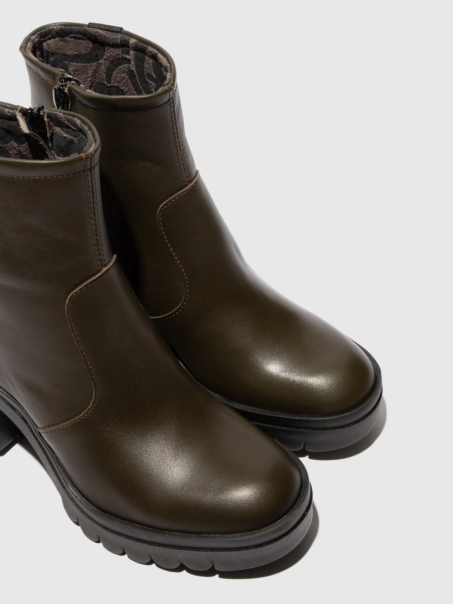 Zip Up Ankle Boots TAGI119FLY MILITARY - Image 4