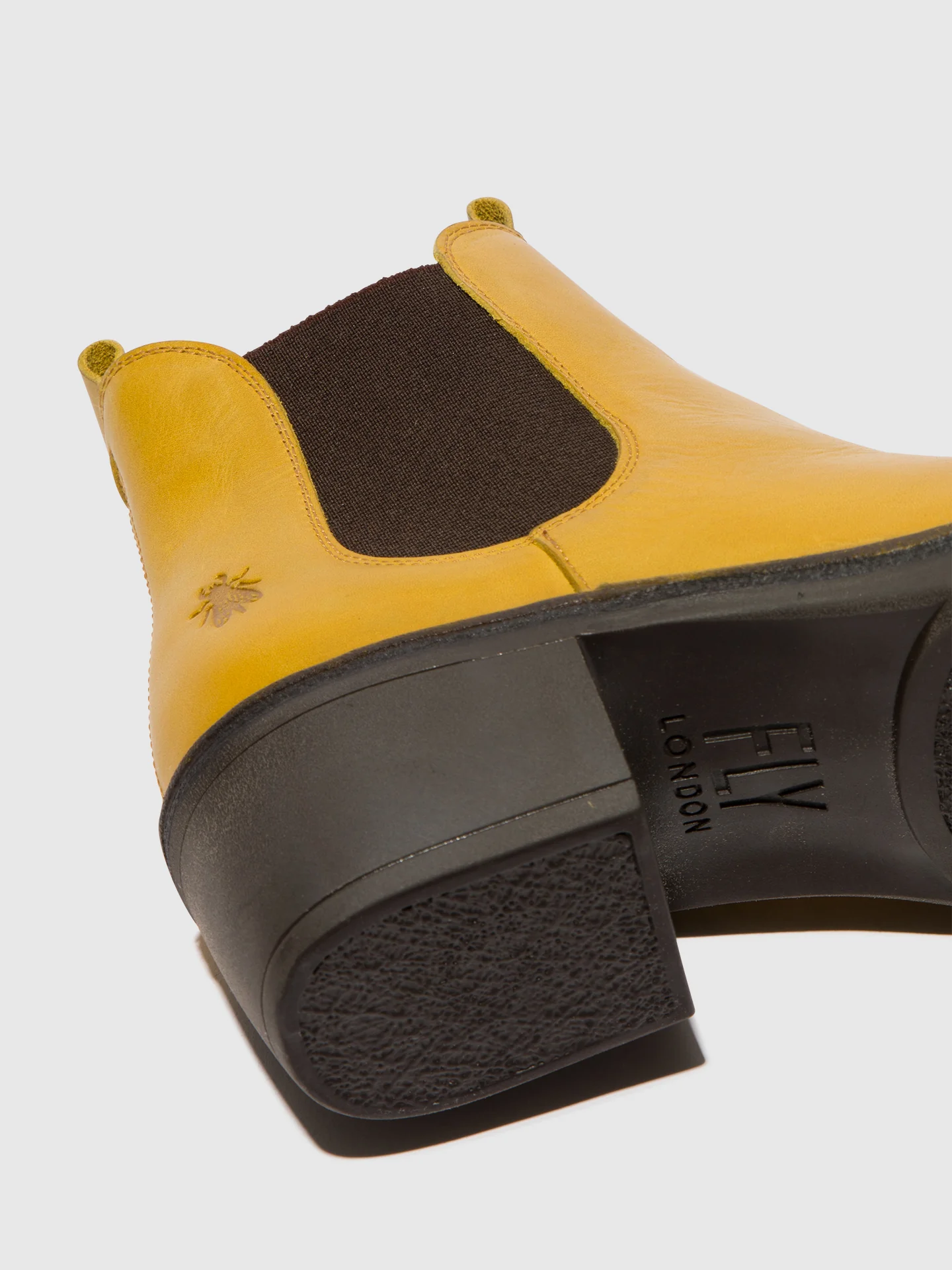 Chelsea Ankle Boots MEME030FLY MUSTARD - Image 4