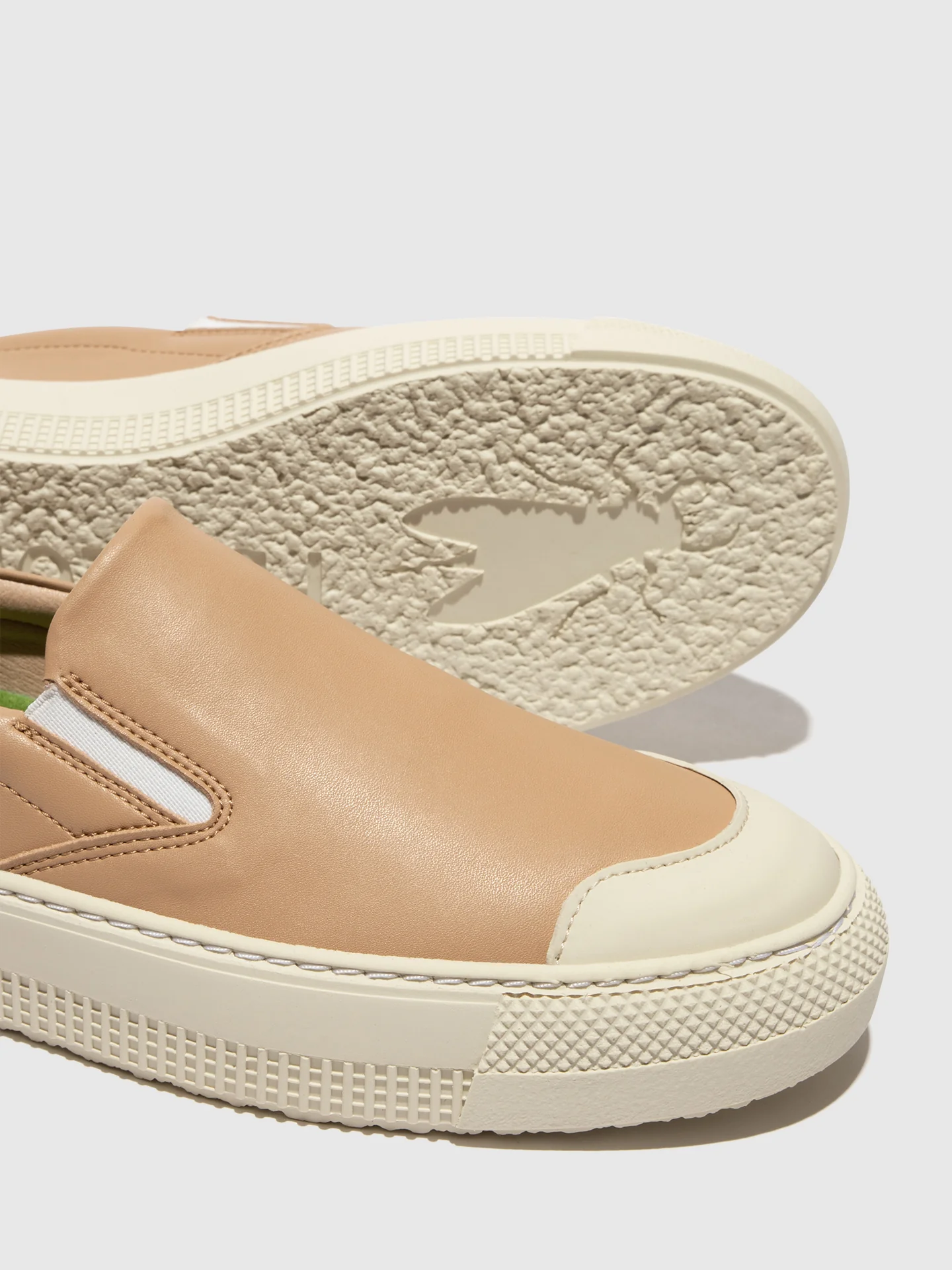 Slip-on Trainers TOAF584FLY NOUGAT - Image 4