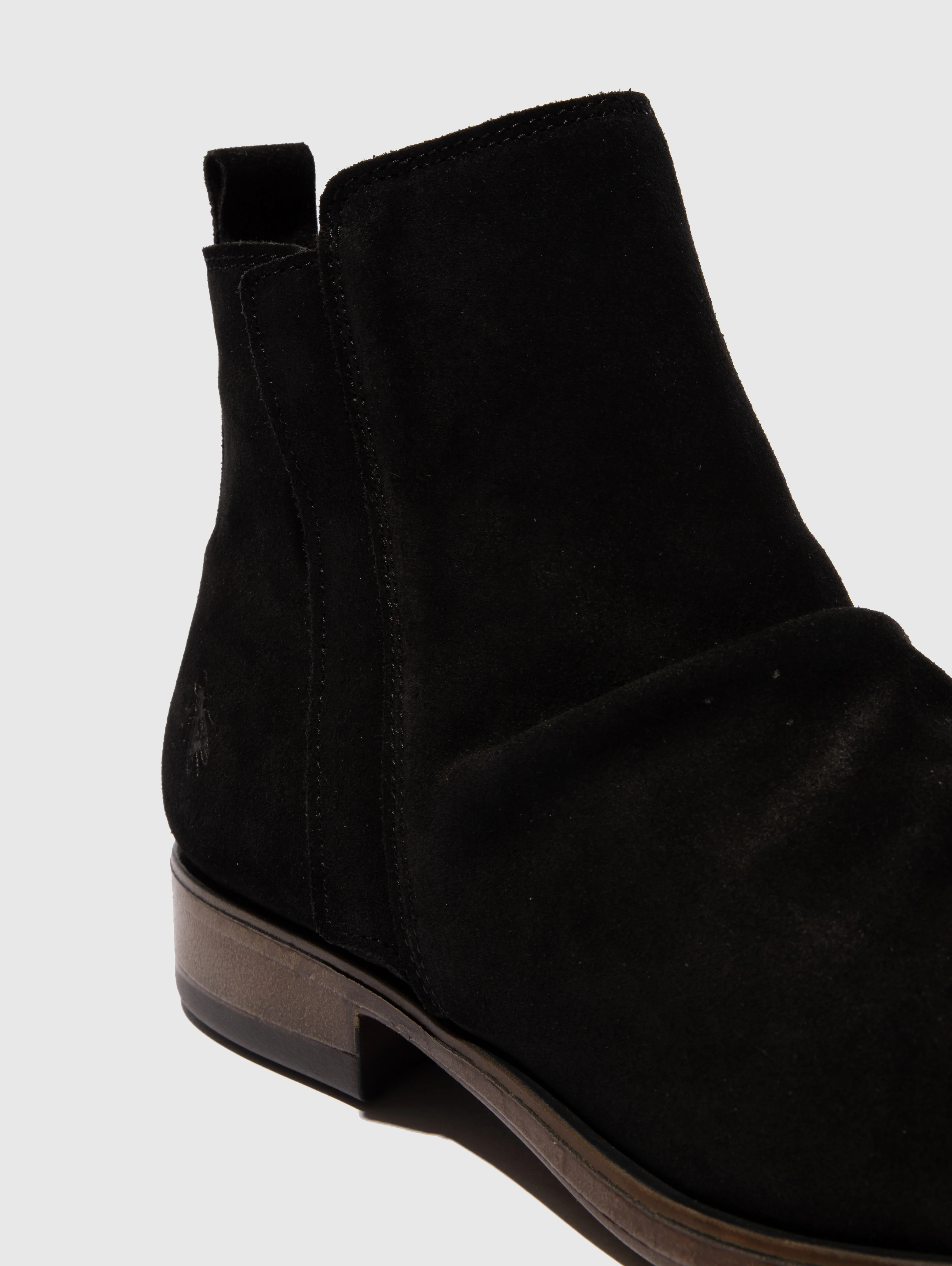 Zip Up Ankle Boots MOWI146FLY OIL SUEDE BLACK - Image 4