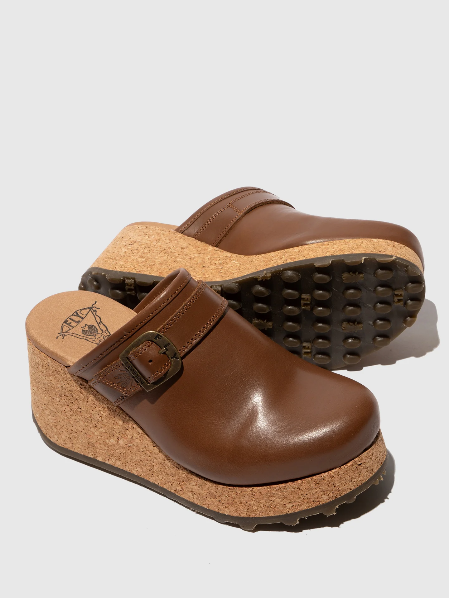 Round Toe Clogs DERT441FLY CAMEL - Image 4