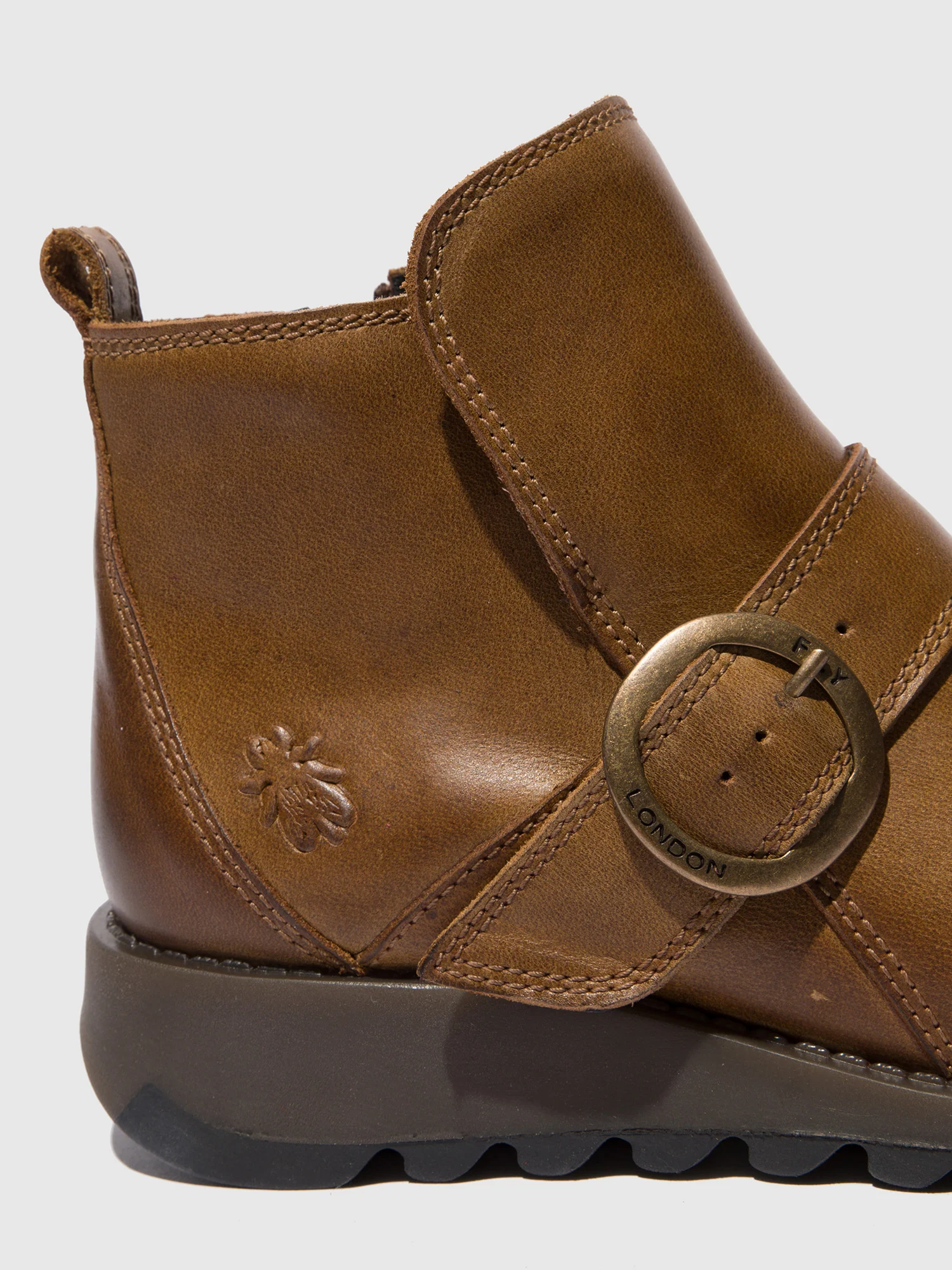 Buckle Boots SIAS812FLY RUG CAMEL - Image 4