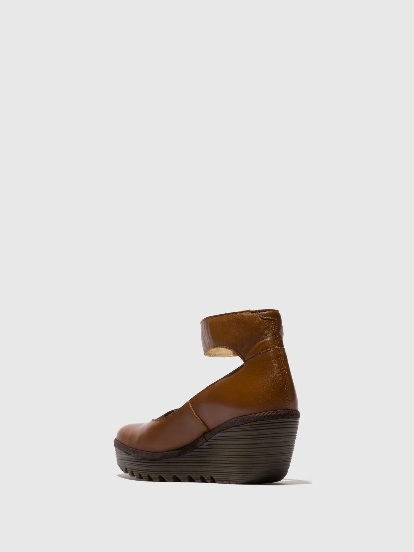 Closed Shoes YOUS529FLY TAN - Image 3