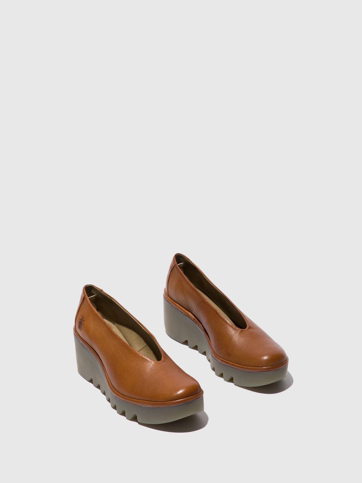 Slip-on Shoes BESO246FLY TAN - Image 2