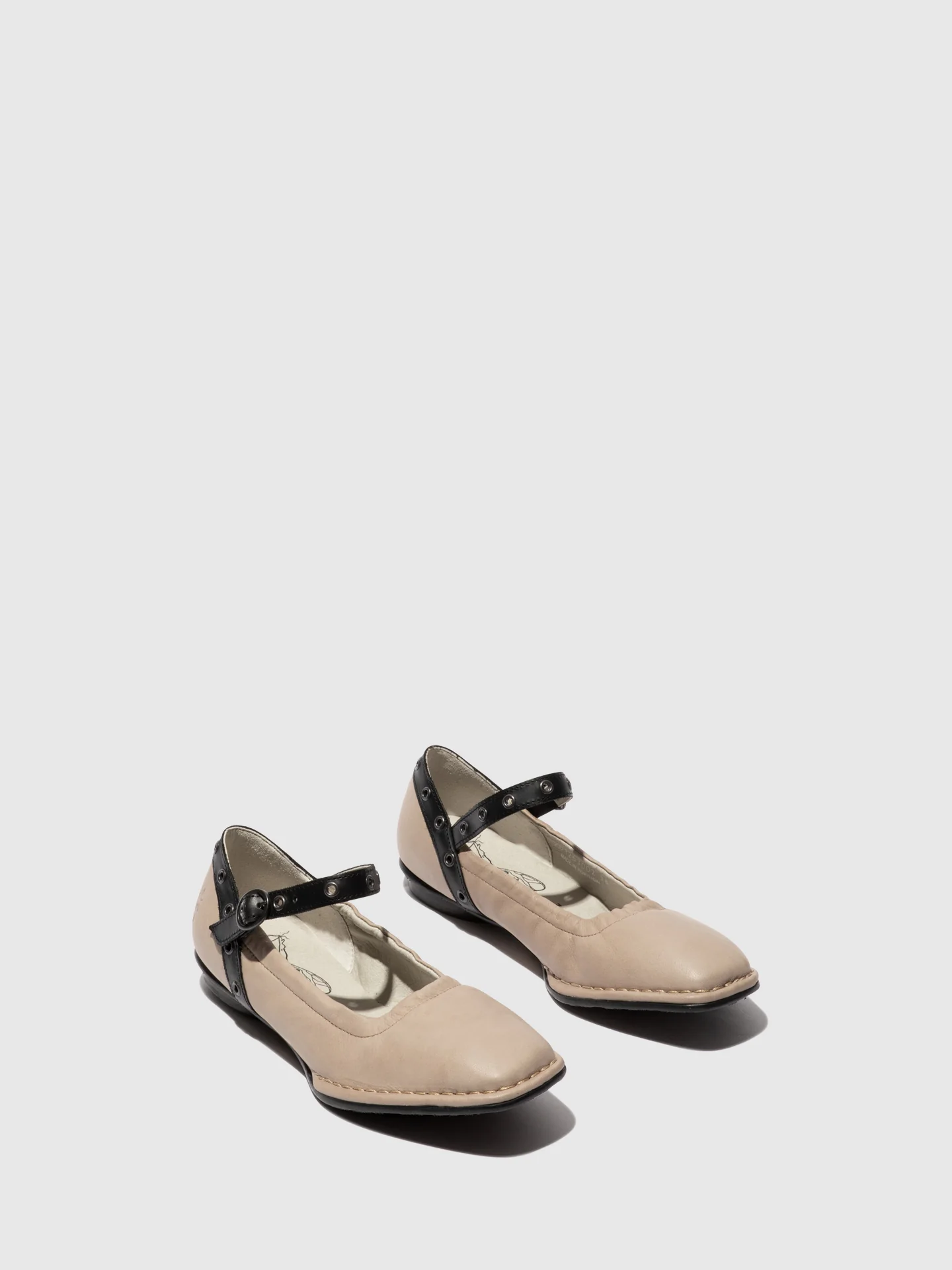 Flat Ballerinas BEWI263FLY TAUPE/BLACK - Image 2