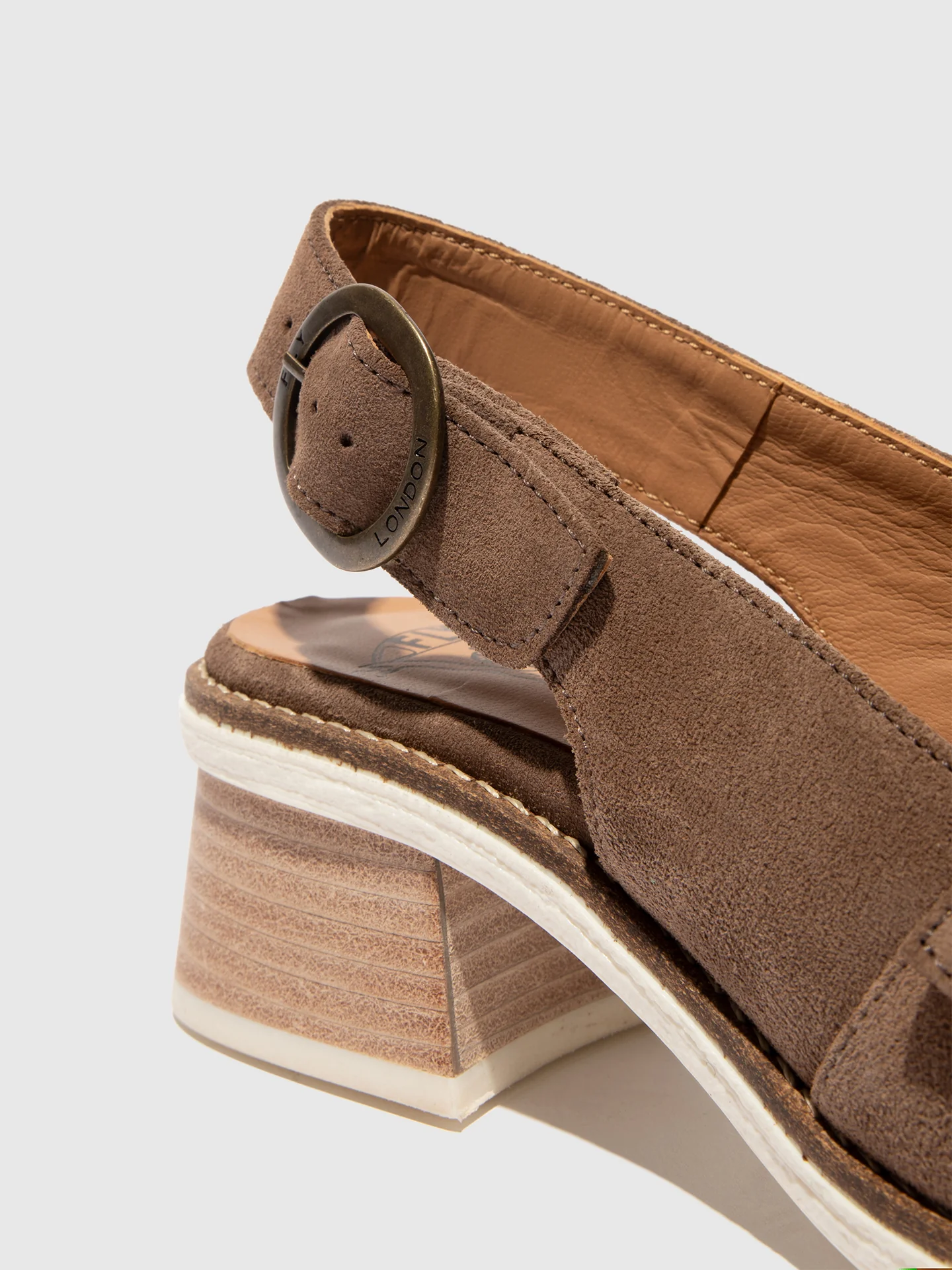 Buckle Shoes CUTH094FLY TAUPE - Image 4