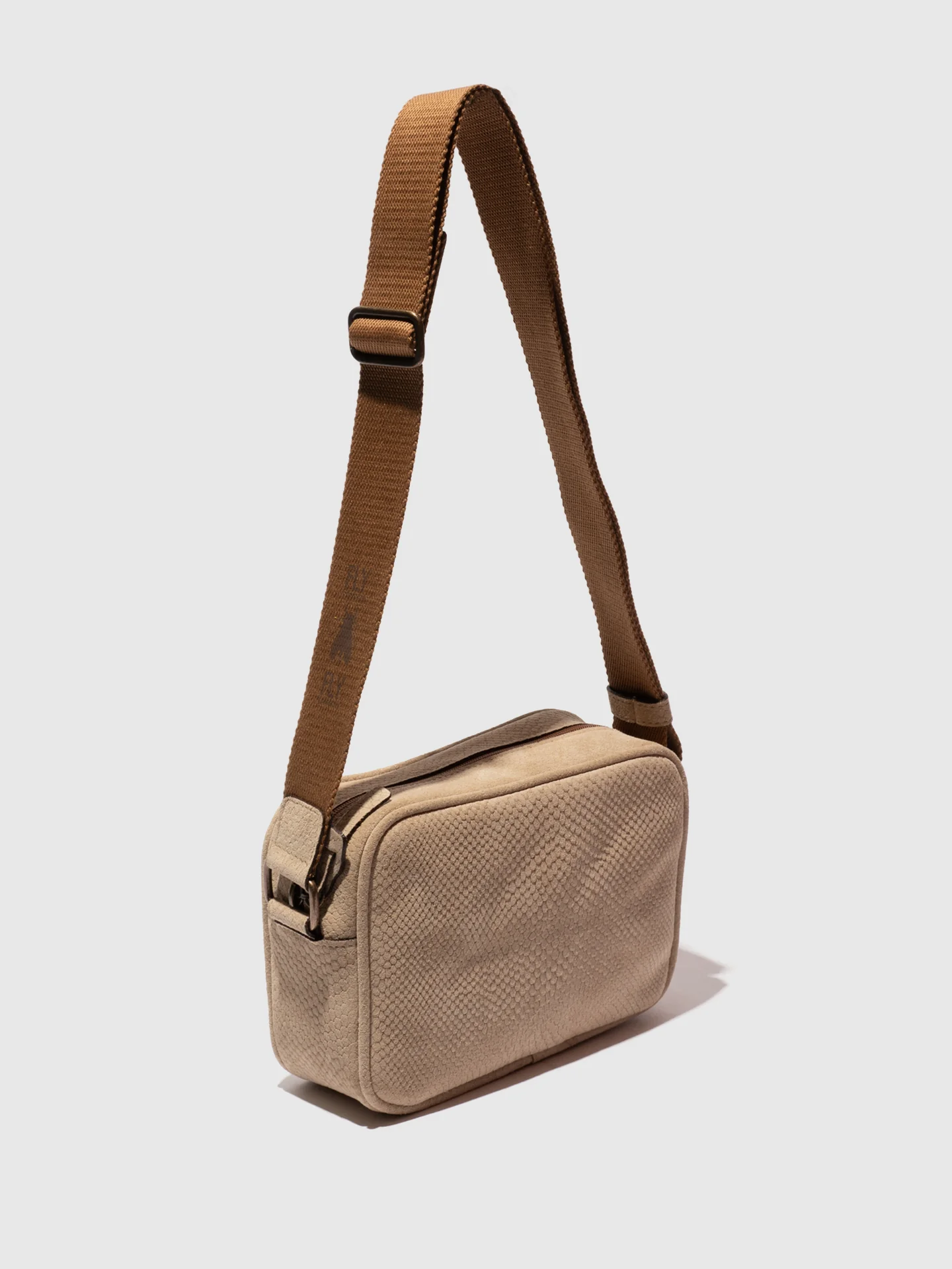 Crossbody Bags GARY752FLY TAUPE - Image 2
