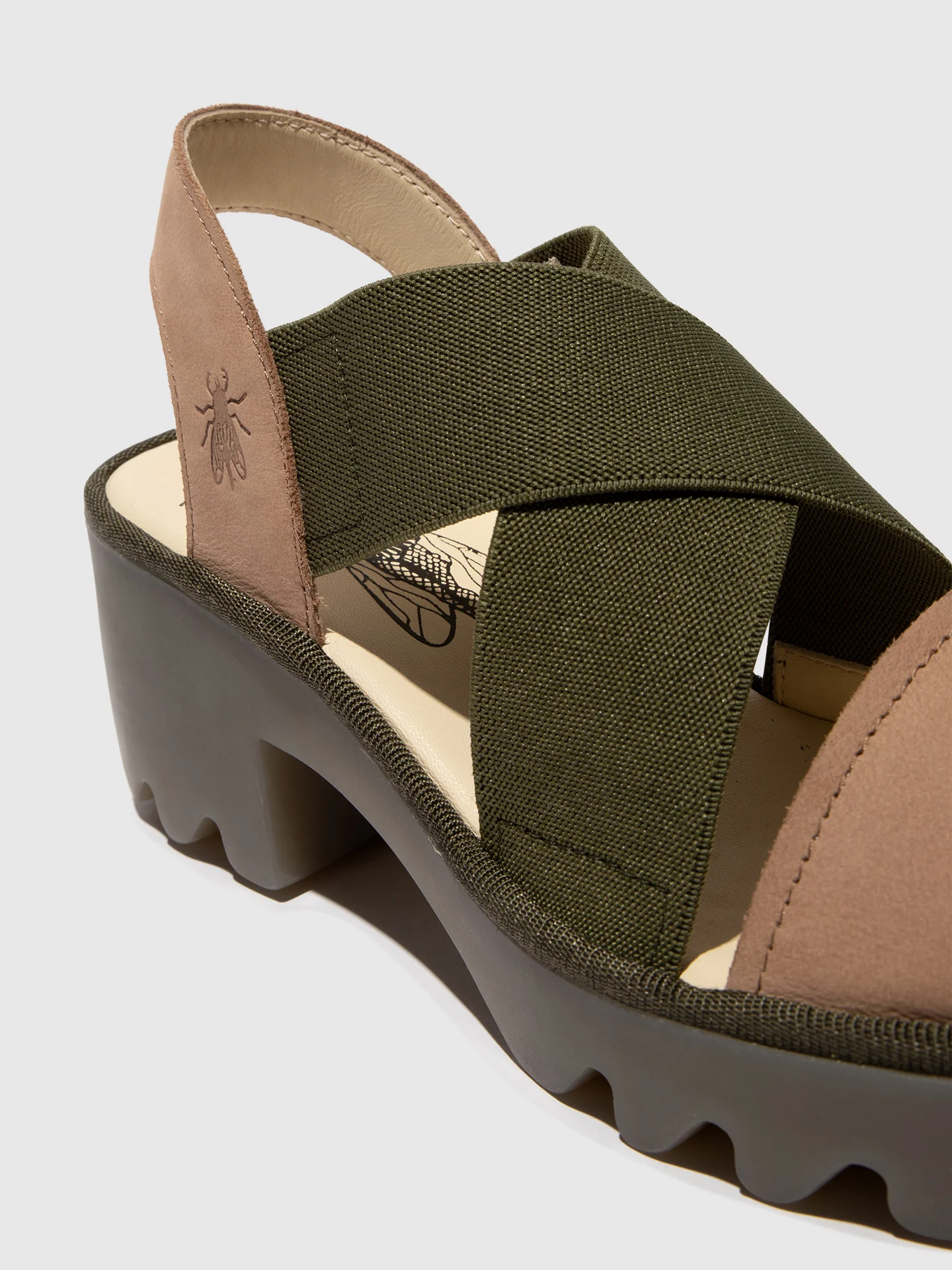 Crossover Sandals TAJI502FLY TAUPE/KHAKI - Image 4