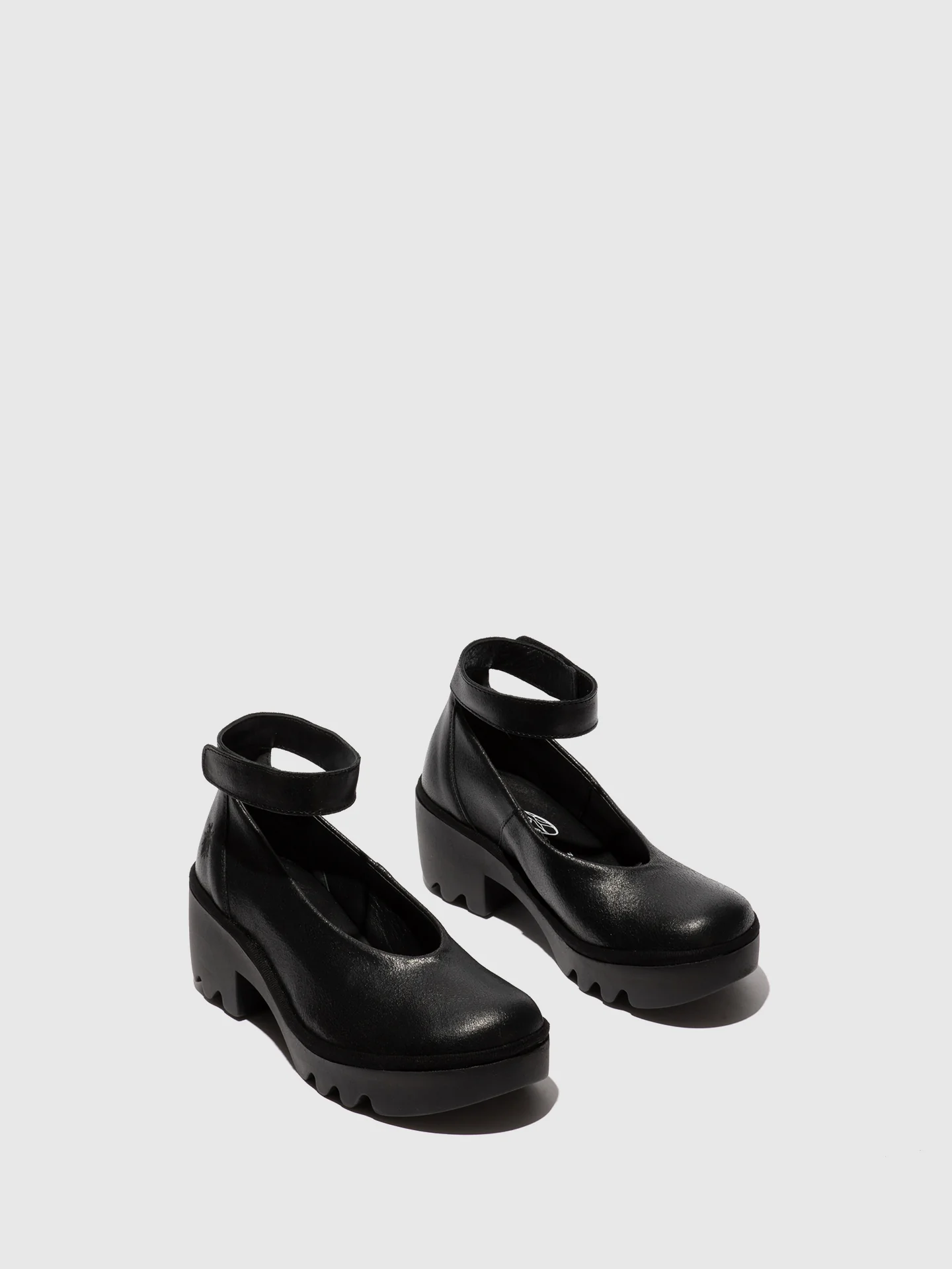 Closed Shoes TIRY497FLY VALLEY BLACK - Image 4